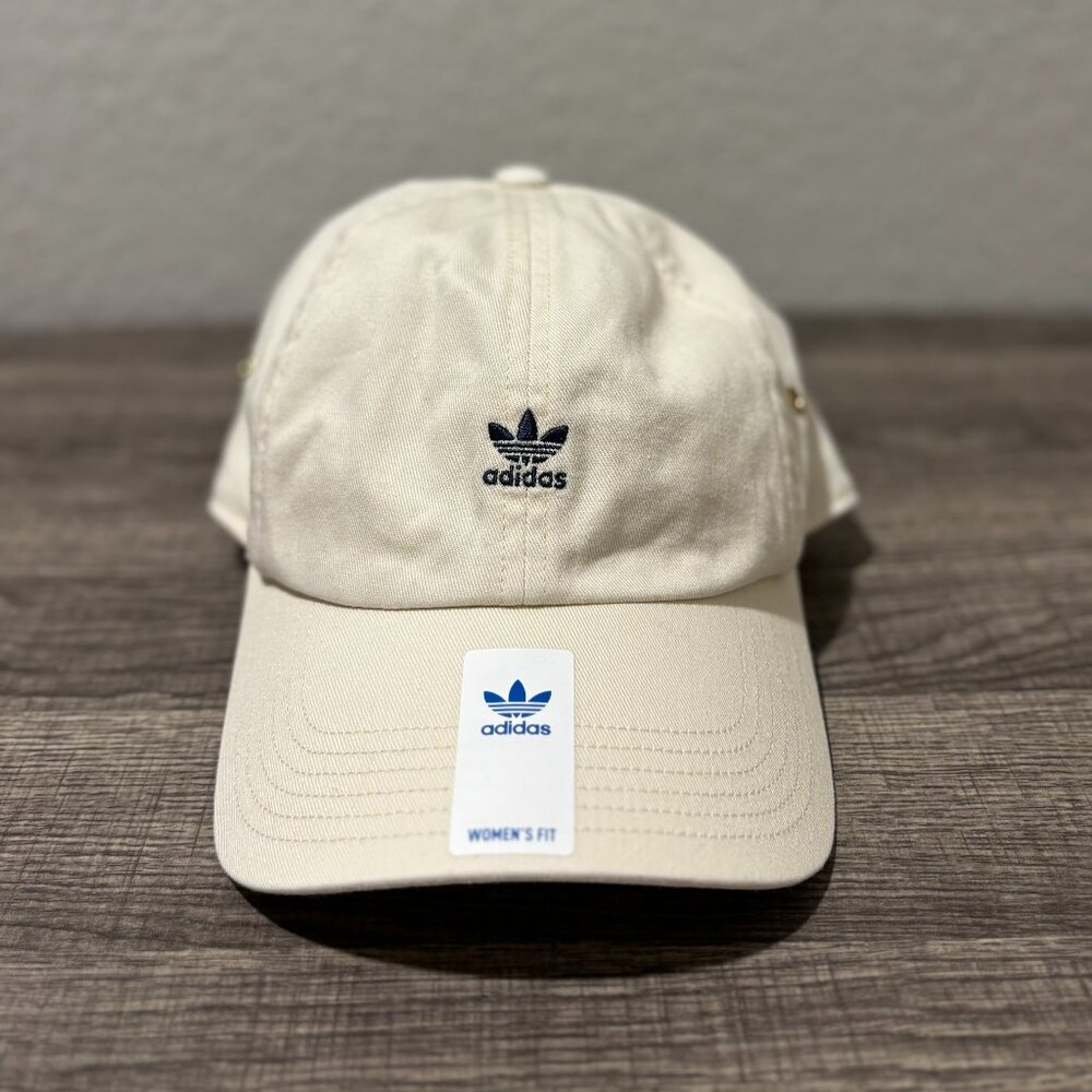 NWOT Adidas Originals Women's Mini Logo Hat